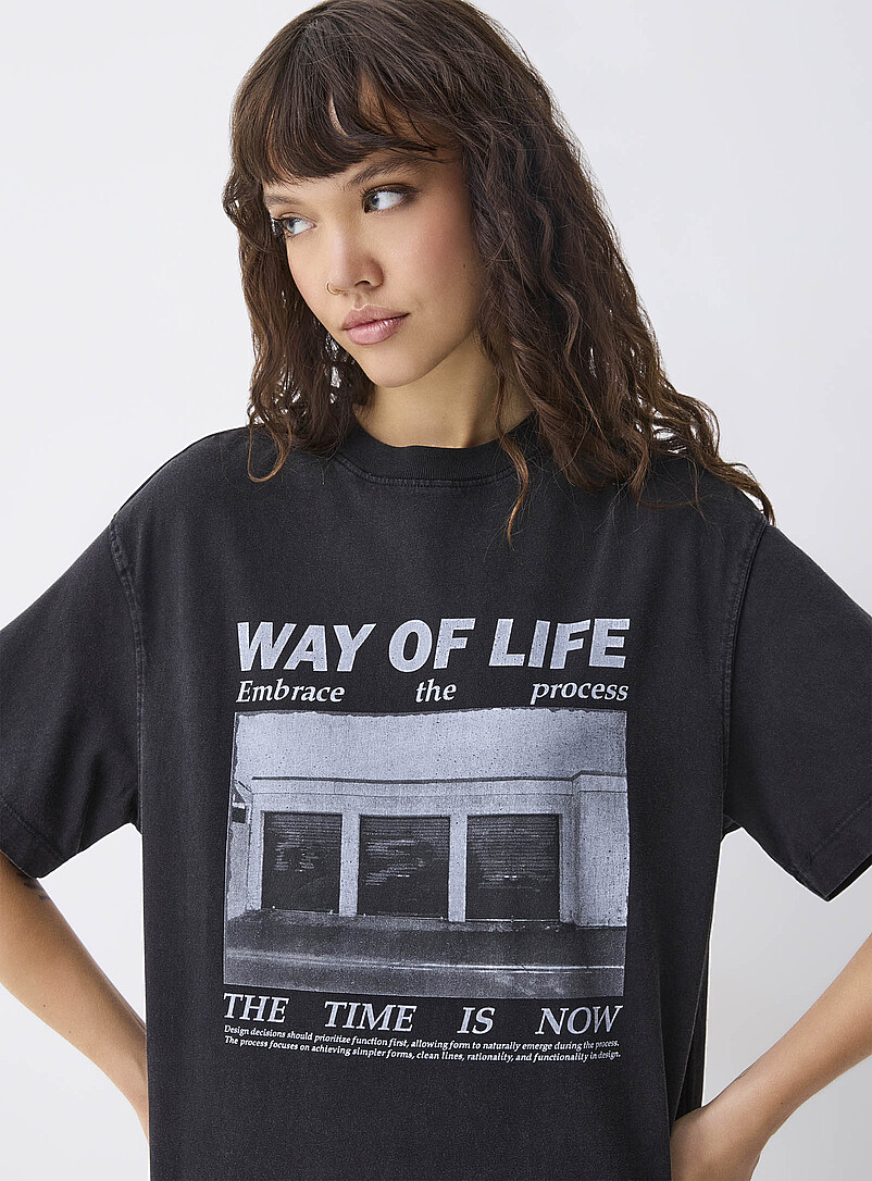 Graphic print T-shirt dress product image 2