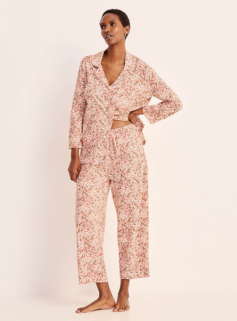 Comfortable Trimmed Pyjama Set