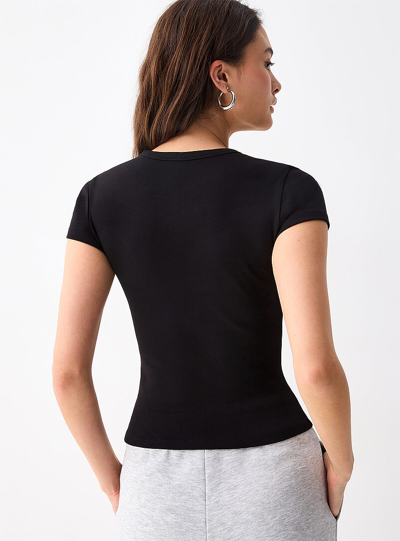 Solid fitted ribbed T-shirt product image 2