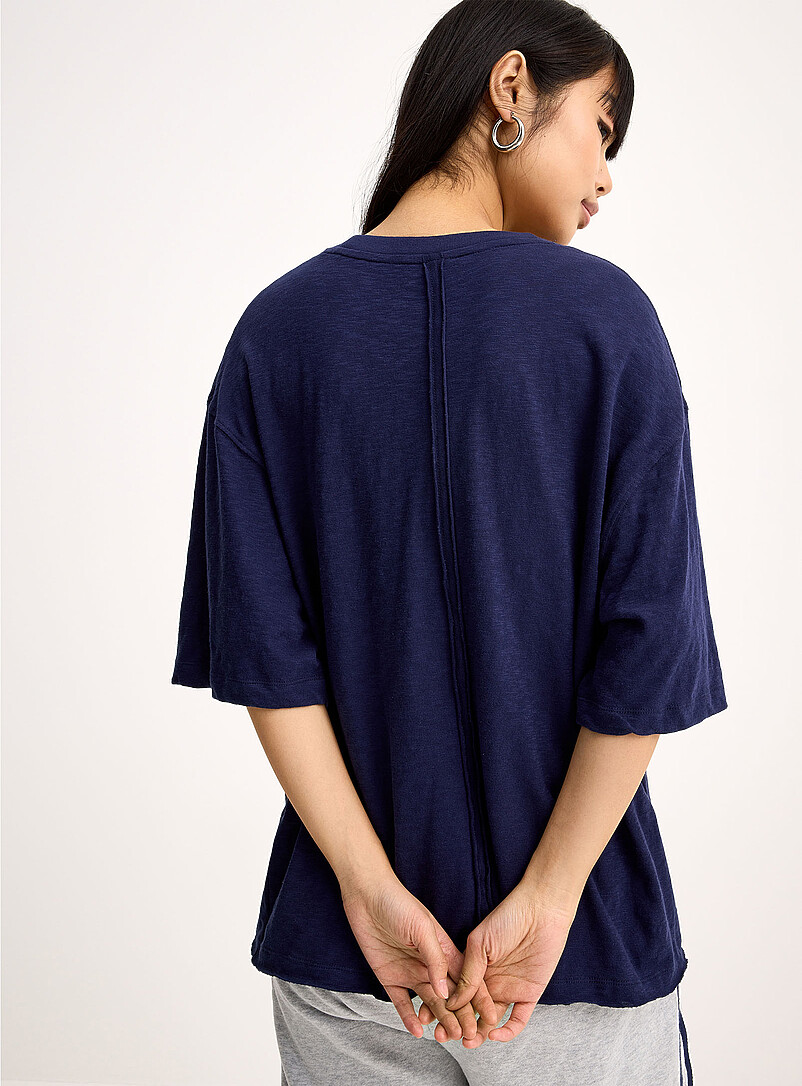 Scissor-cut hem slub T-shirt product image 3