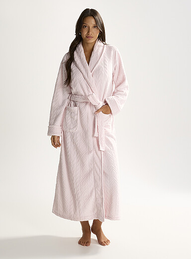 Cable plush long robe