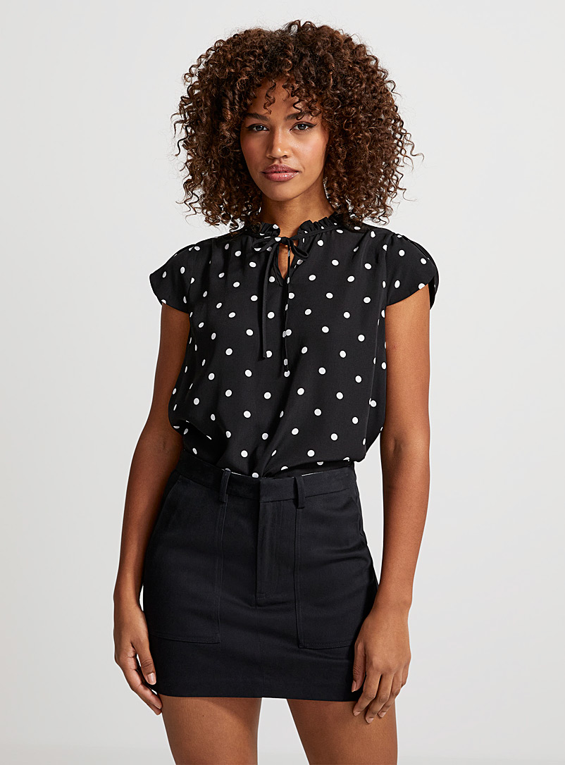 Icône: La blouse col froncé polyester recyclé Noir à motifs pour femme