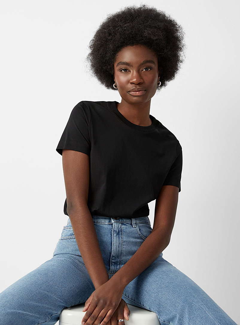 Contemporaine: Le t-shirt col rond coton bio Noir pour femme