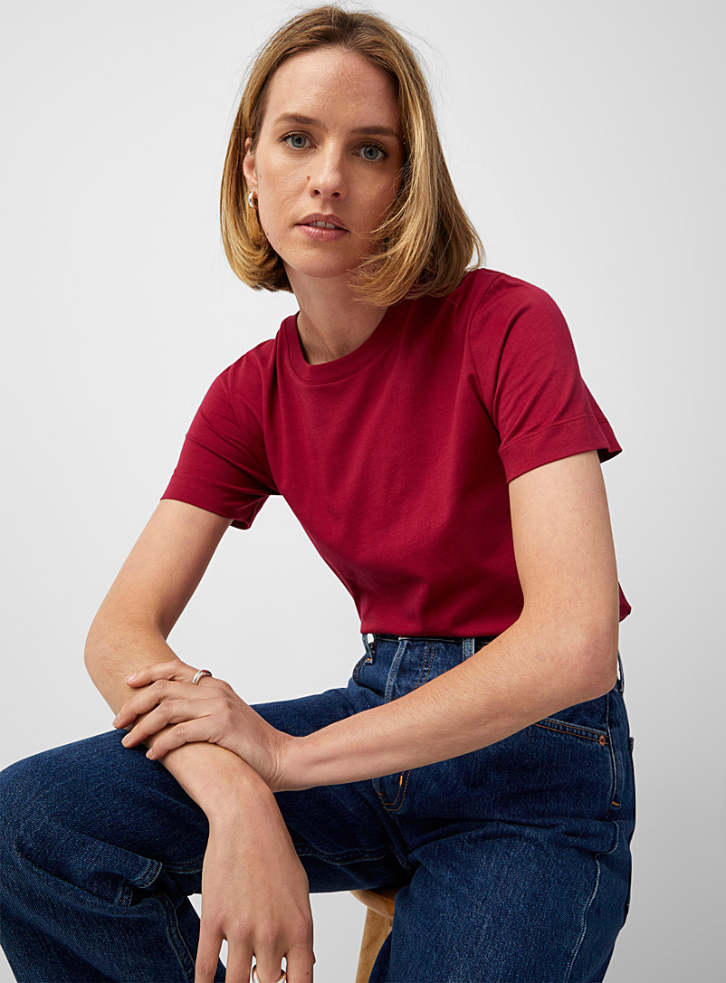 Contemporaine: Le t-shirt col rond coton bio Rouge cerise pour femme