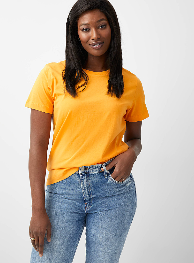 Contemporaine: Le t-shirt col rond coton bio Assorti pour femme