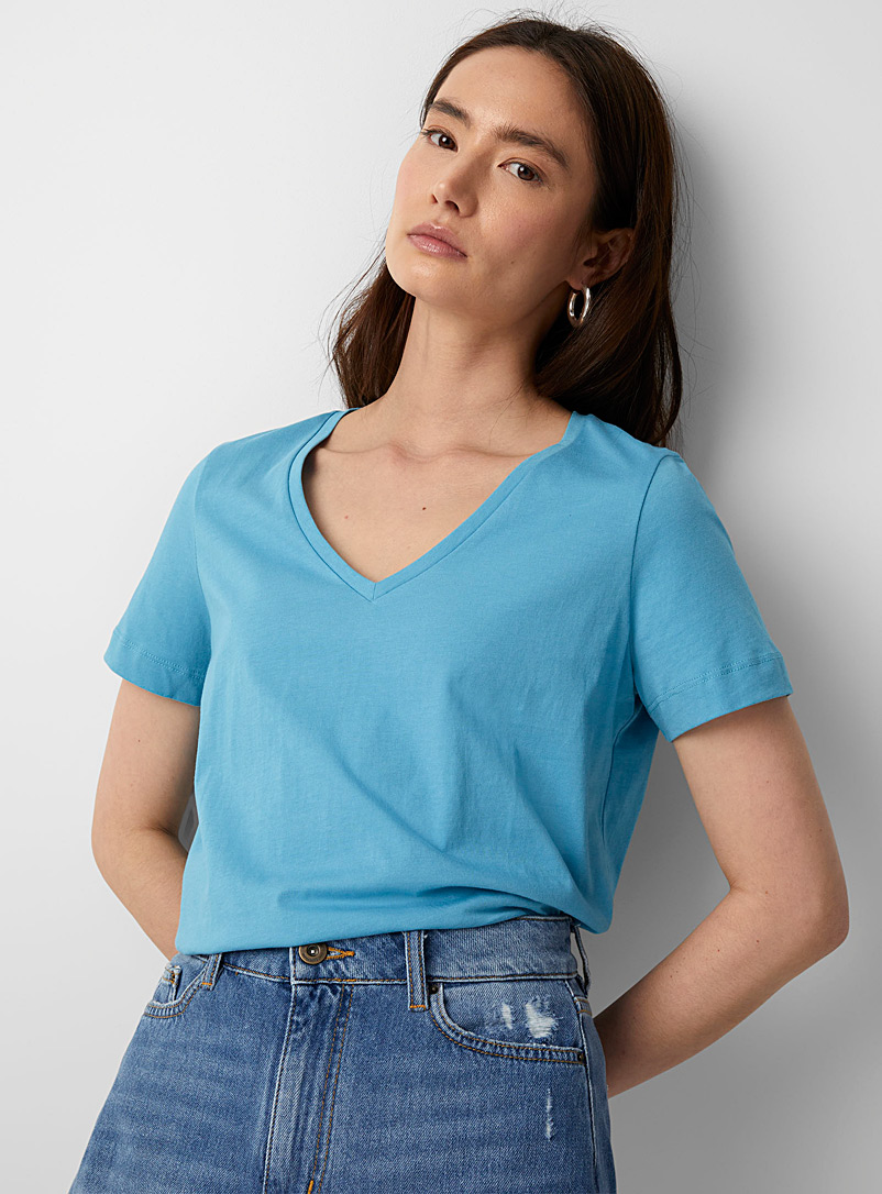Contemporaine: Le t-shirt col V coton bio Sarcelle-turquoise-aqua pour femme
