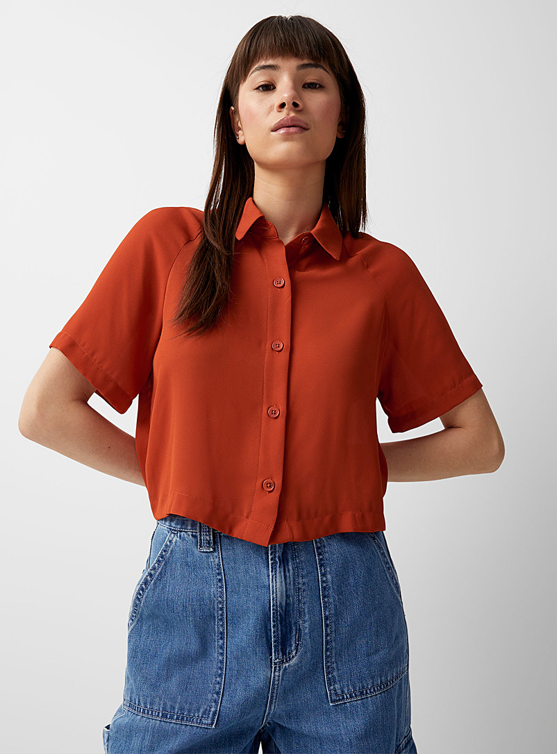 Twik: La chemise courte raglan crêpe Rouge pour femme
