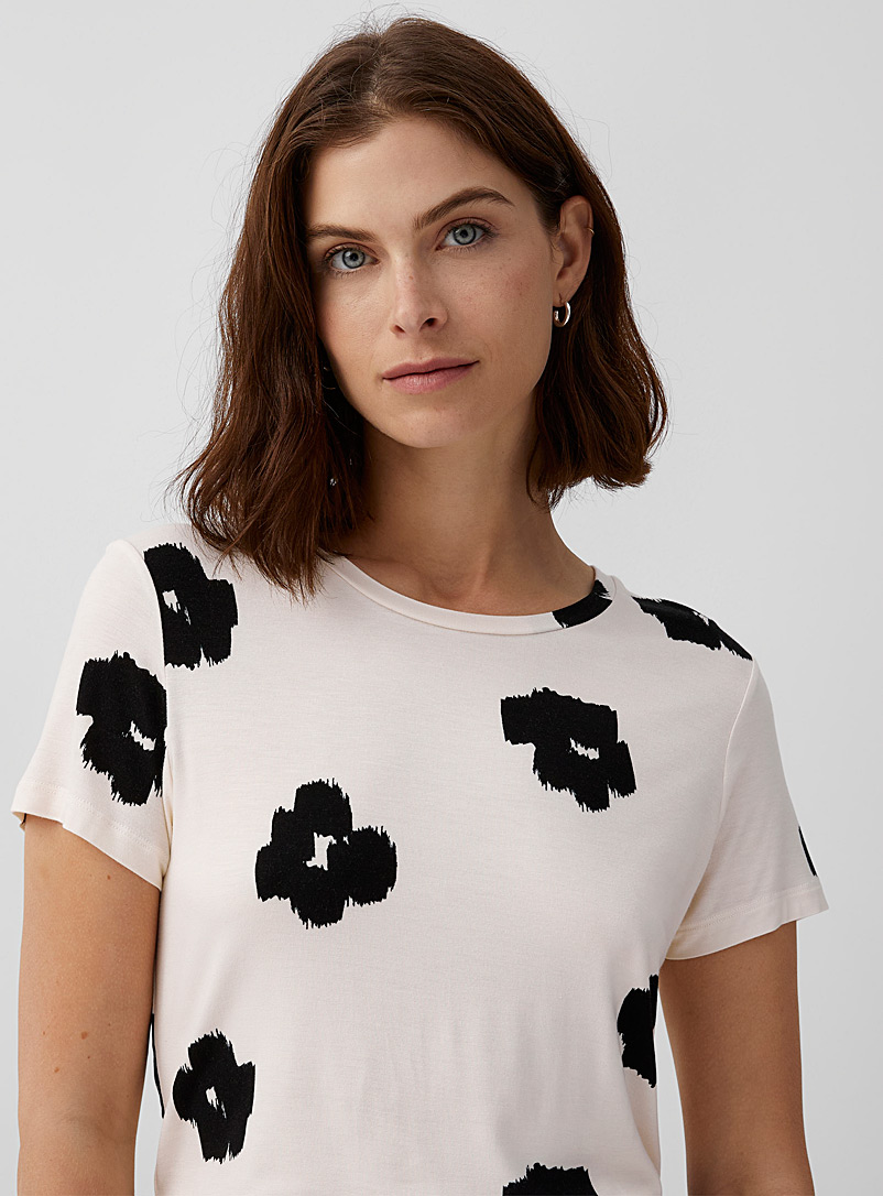 Contemporaine: Le t-shirt col rond imprimé unique Écru à motifs pour femme