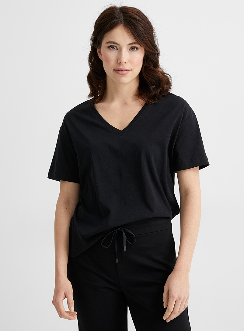 Contemporaine Black Organic cotton V-neck boxy T-shirt for women