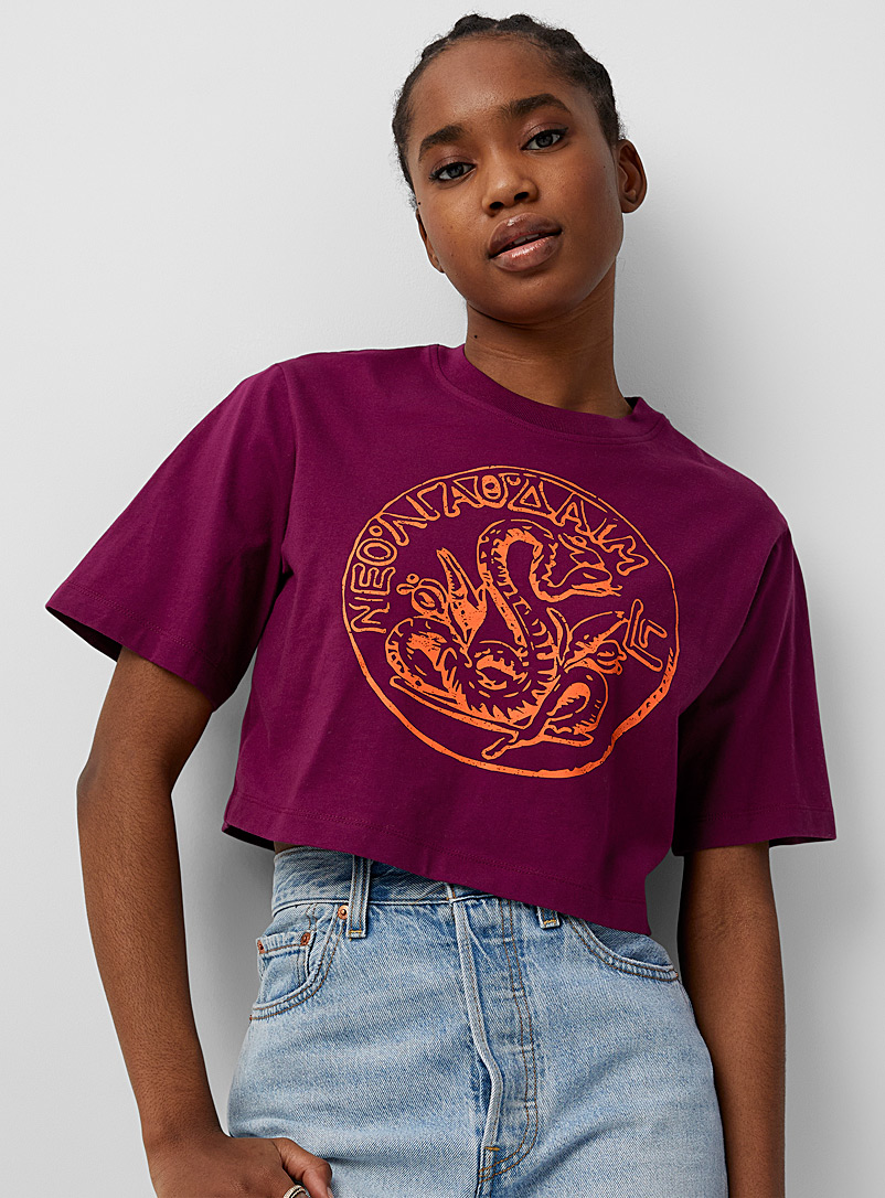 Twik Patterned Crimson Graphic print cropped tee for women