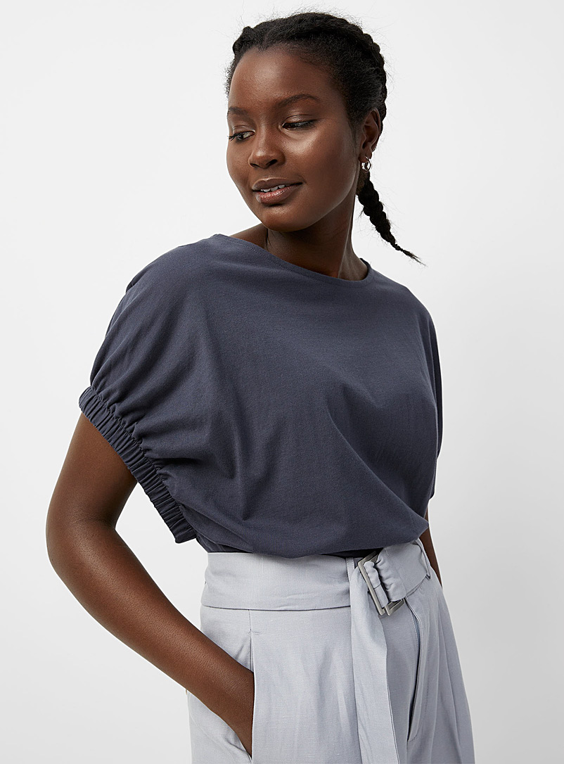 Contemporaine: Le t-shirt ample manches élastiques Bleu foncé pour femme