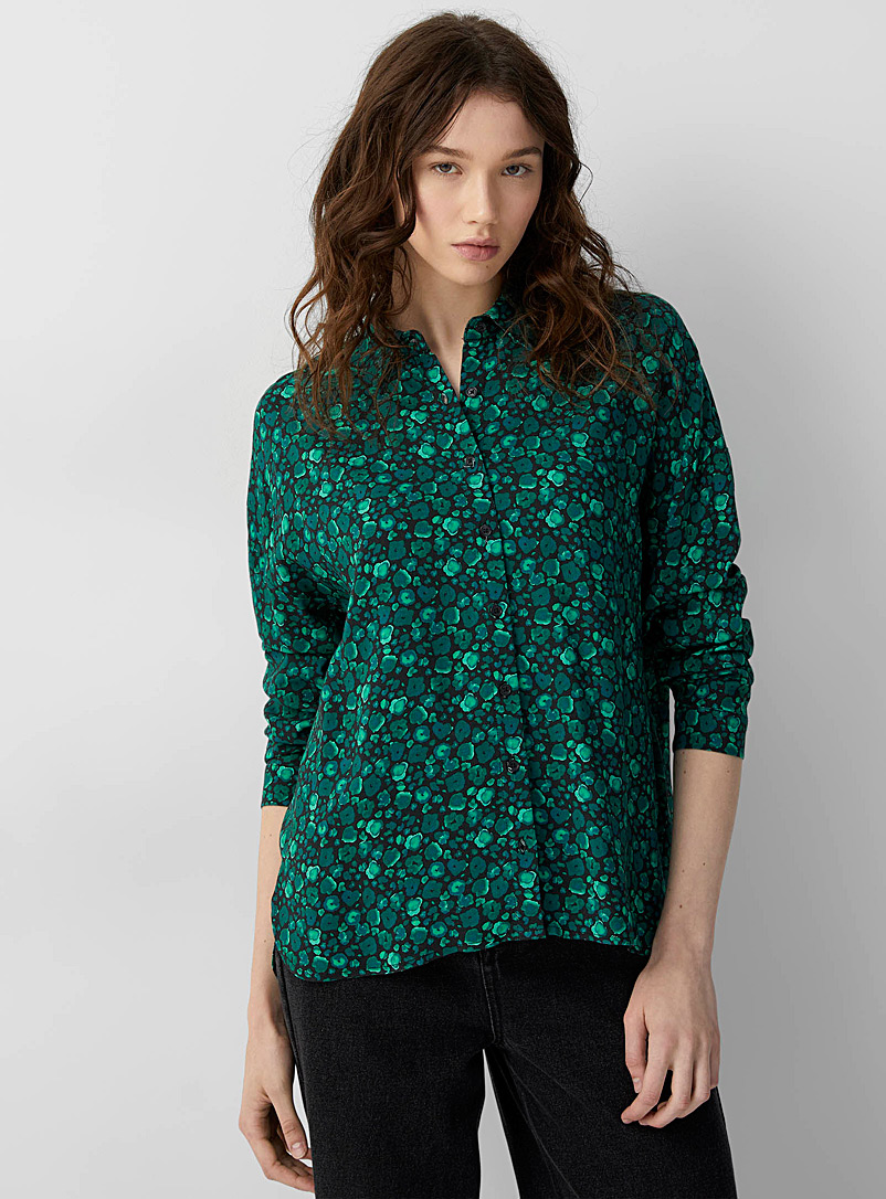 Twik: La chemise imprimée manches longues Vert à motifs pour femme