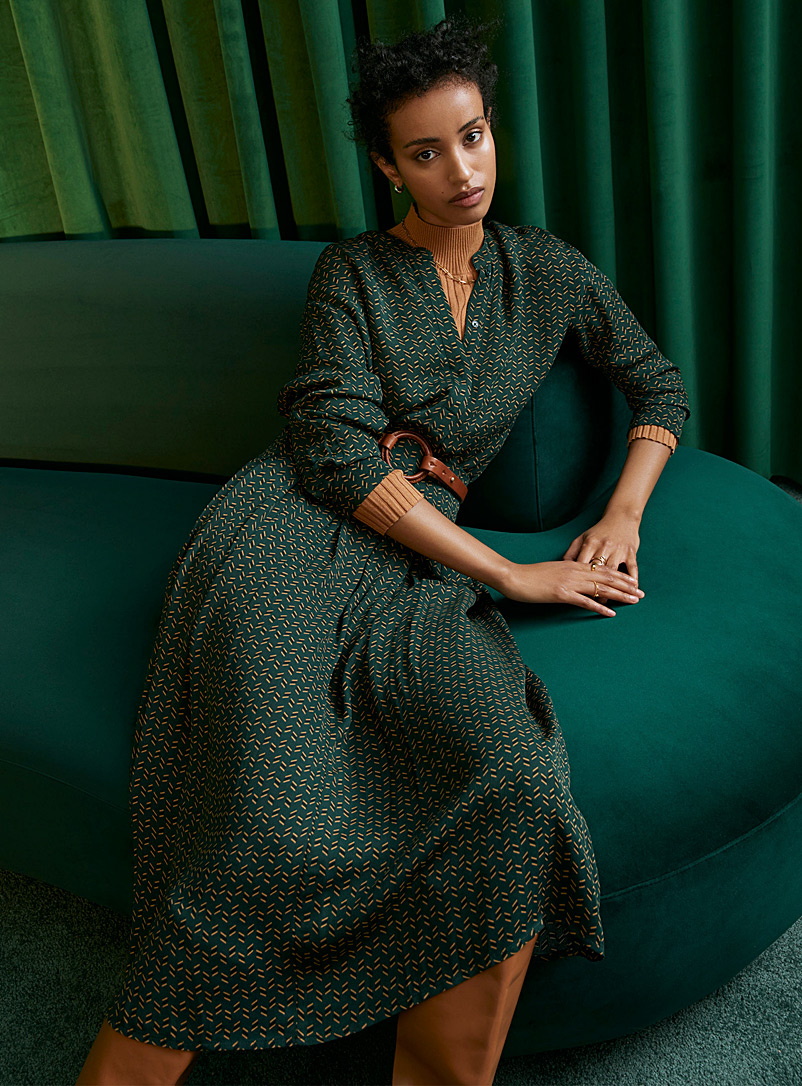 Contemporaine: La blouse allongée mosaïque graphique Vert à motifs pour femme