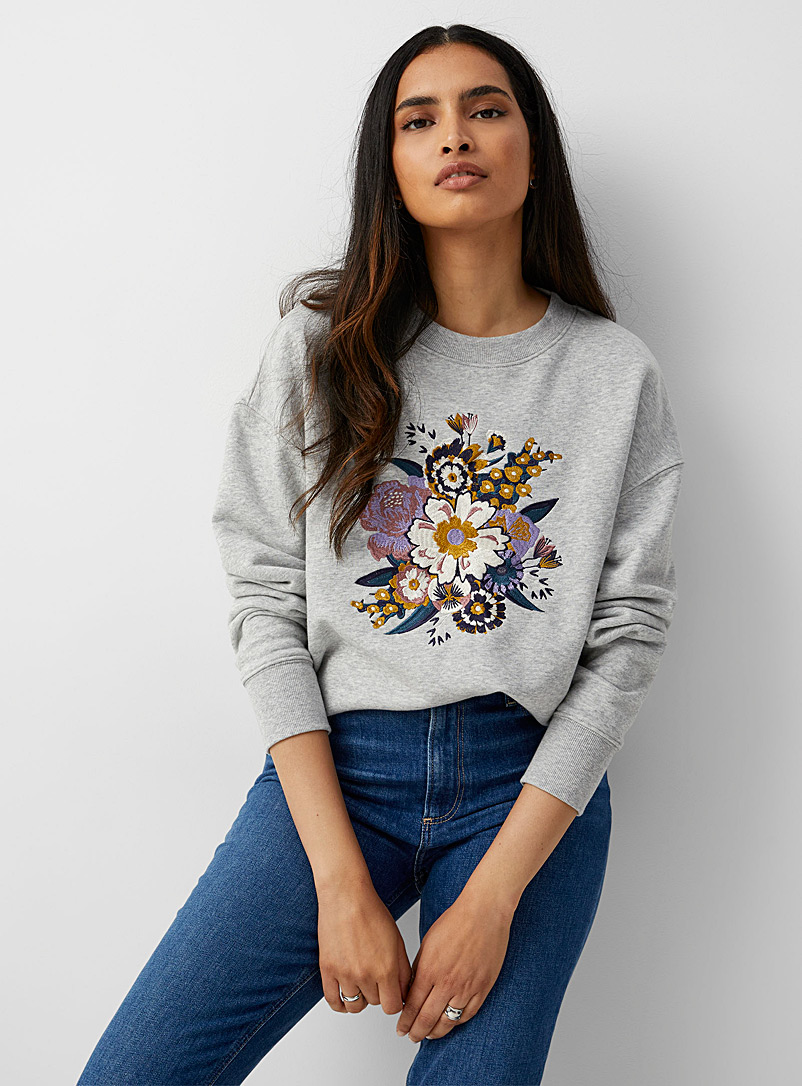 Contemporaine Patterned Grey Embroidered flower bouquet sweatshirt for women