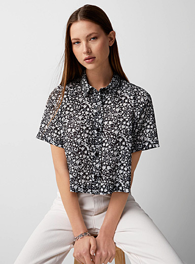 Twik Patterned Black Floral print boxy-fit shirt for women