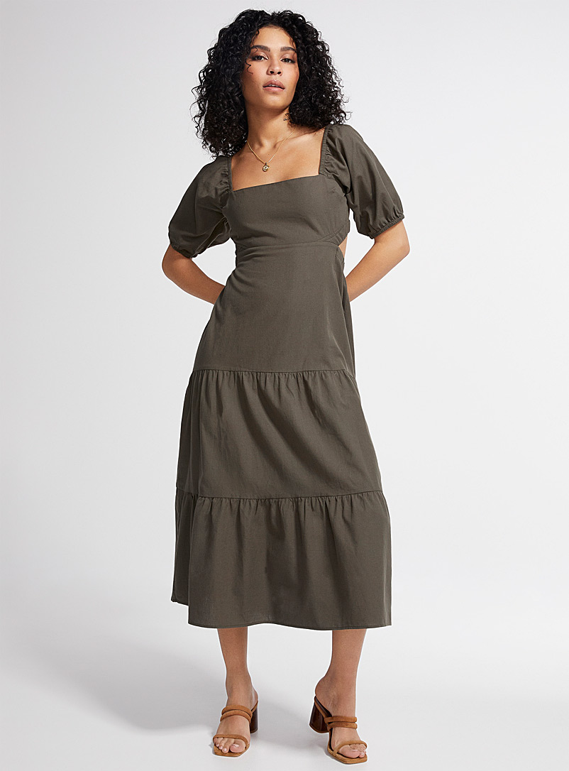 Icône Mossy Green Open-back long tiered dress for women