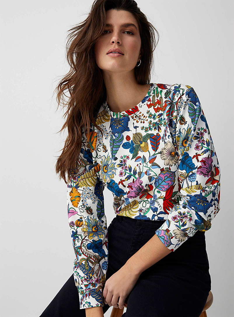 Contemporaine Patterned White Vibrant garden sweatshirt Made with Liberty Fabric for women