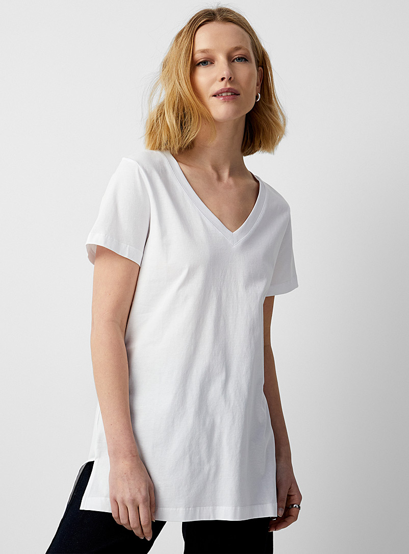 Contemporaine White V-neck organic cotton tunic for women