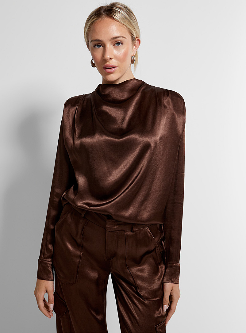 Icône Brown Draped shoulders satiny blouse for women