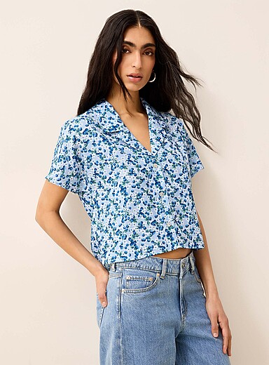 Notched collar boxy-fit blouse