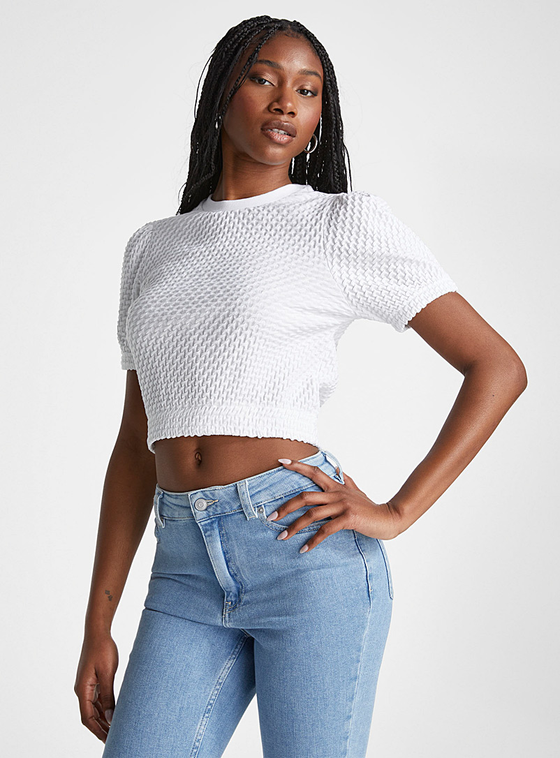 Icône: Le t-shirt court texture gaufrée Blanc pour femme