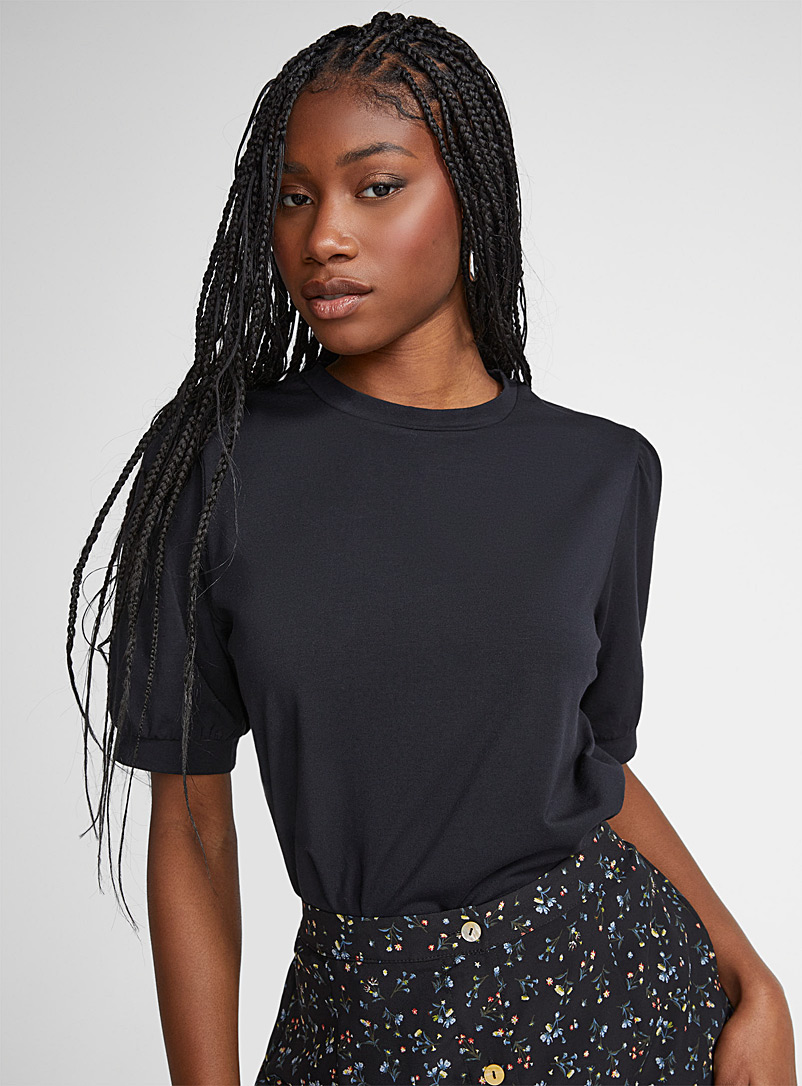 Icône: Le t-shirt carré manches bouffantes Noir pour femme