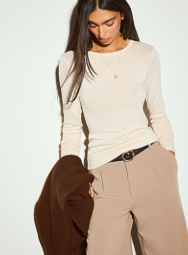 Le t-shirt manches longues tricot souple