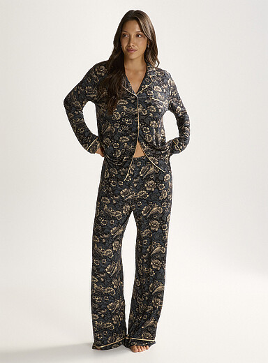Miiyu Patterned Black Flowy piped pyjama set for women
