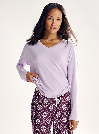 Miiyu: Le chandail ultradoux uni <b>Collection de No&euml;l</b> Lilas pour femme