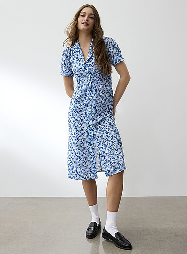 Ic&ocirc;ne: La robe midi ceintur&eacute;e col crant&eacute; Bleu &agrave; motifs pour femme