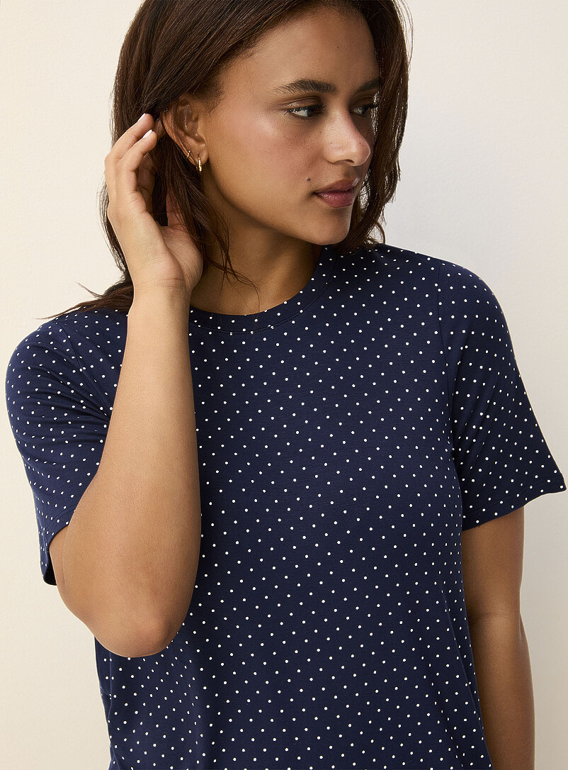 Miiyu x Twik: Le t-shirt de nuit souple motif adorable Bleu &agrave; motifs pour femme