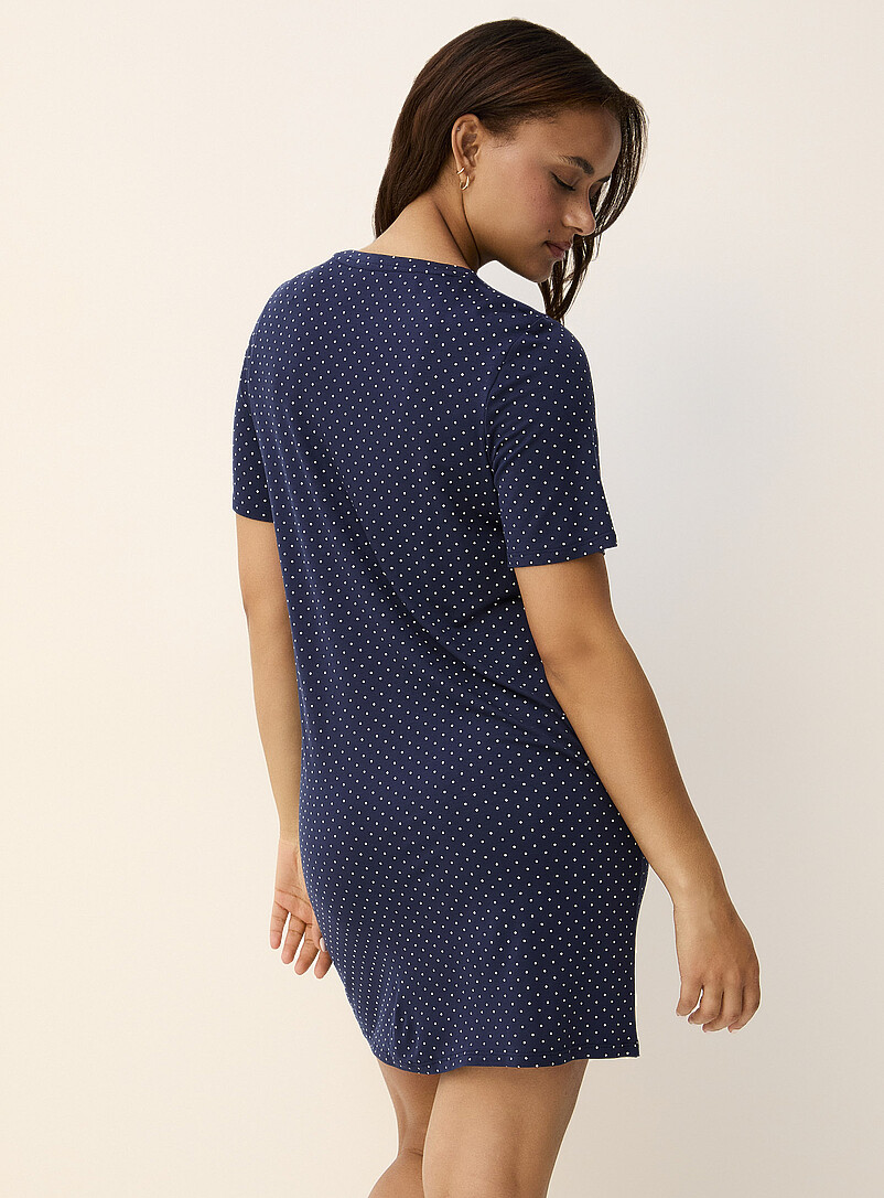 Miiyu x Twik: Le t-shirt de nuit souple motif adorable Bleu &agrave; motifs pour femme