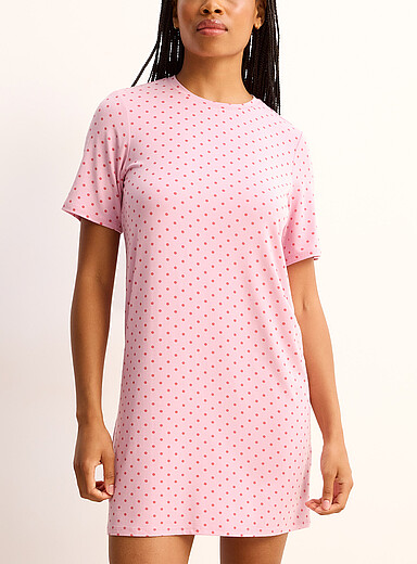 Le t-shirt de nuit souple motif adorable
