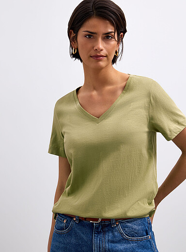 Contemporaine: Le t-shirt col V pur coton bio Vert pistache - Menthe pour femme