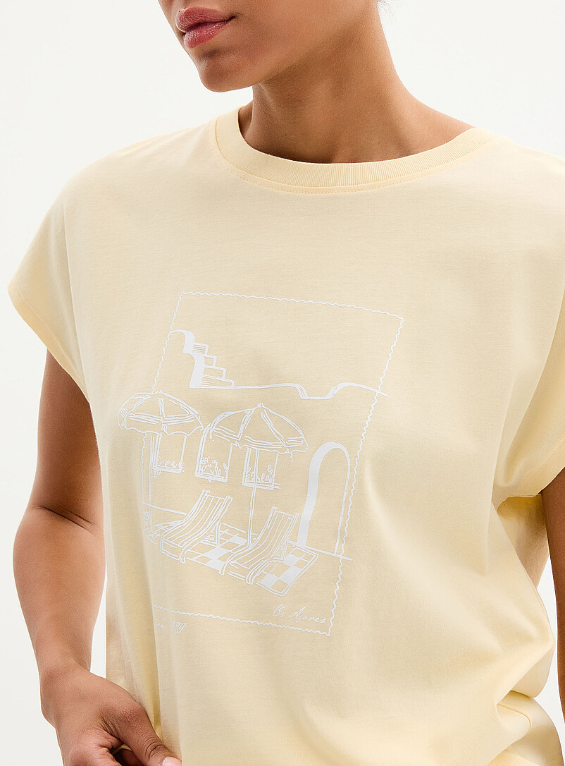 Contemporaine Butter Yellow Printed 100% organic cotton cap-sleeve T-shirt for women