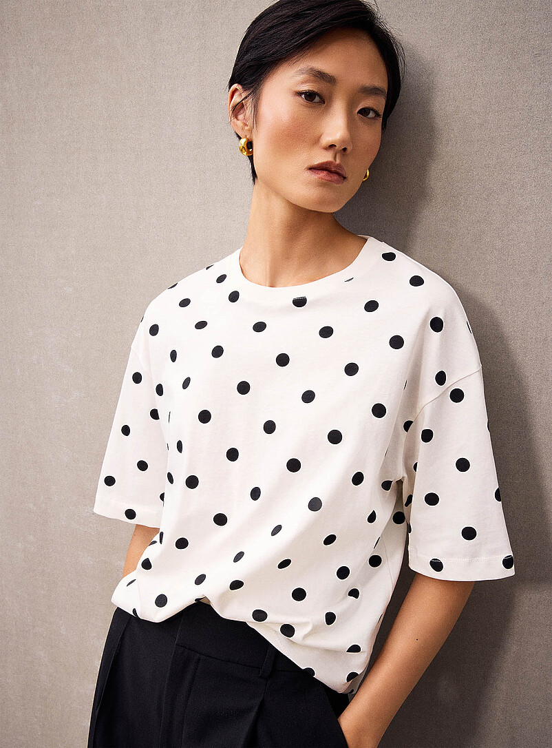 Contemporaine: Le t-shirt carr&eacute; &agrave; motif coton bio Pourpre &agrave; motifs pour femme