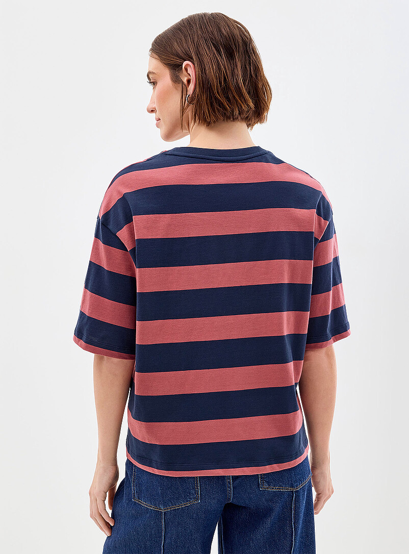Contemporaine: Le t-shirt carr&eacute; &agrave; motif coton bio Pourpre &agrave; motifs pour femme