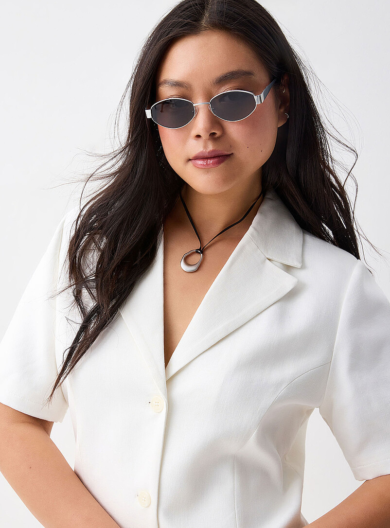 Twik: La minirobe veston &eacute;paulettes Rose pour femme