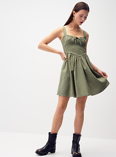 La minirobe effet bustier lin m&eacute;lang&eacute;