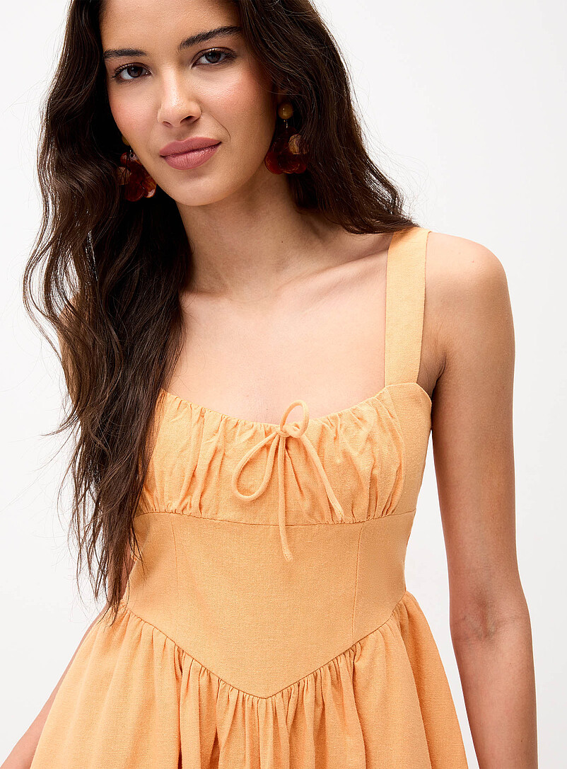 Twik: La minirobe effet bustier lin m&eacute;lang&eacute; P&ecirc;che pour femme