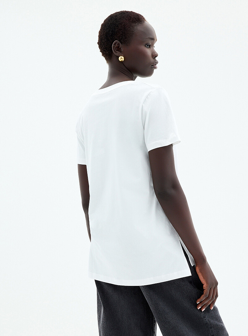 Contemporaine Black V-neck organic cotton tunic T-shirt for women