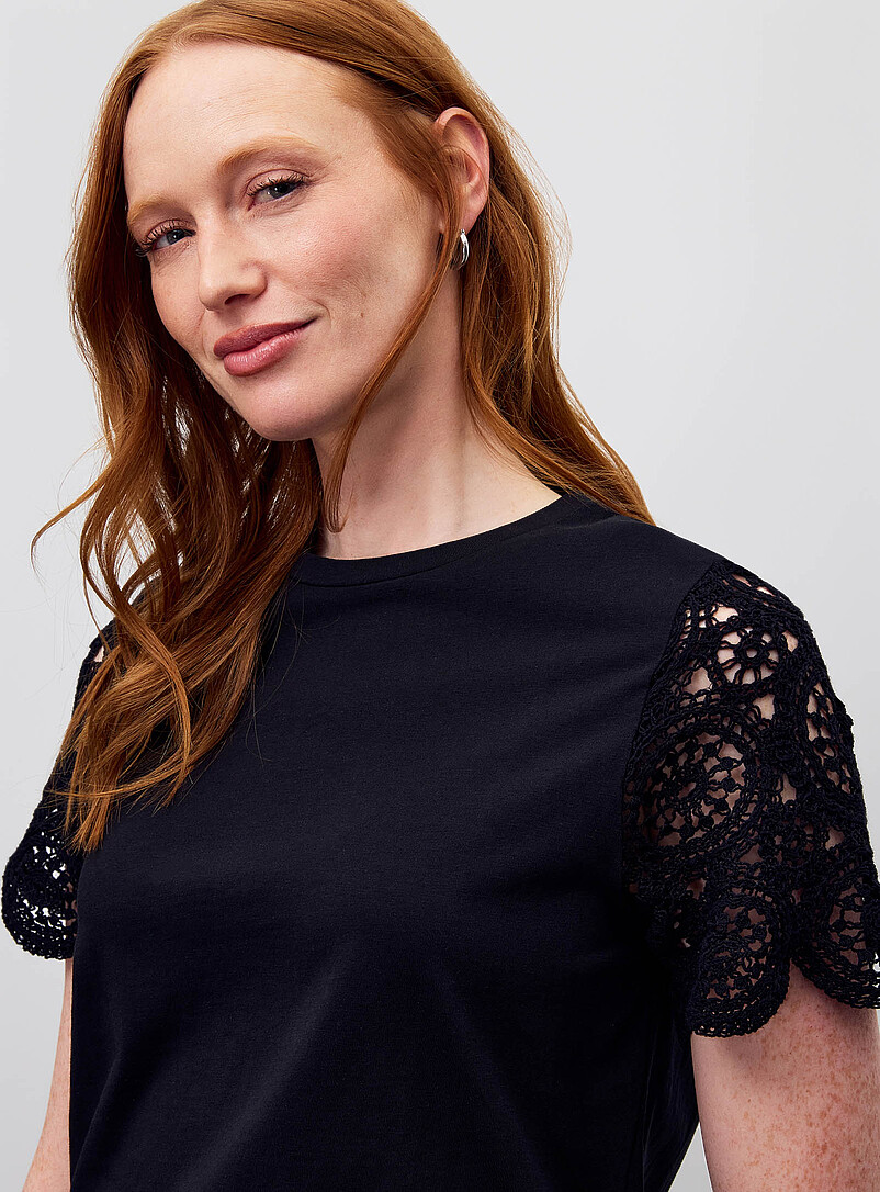 Contemporaine: Le t-shirt manches crochet coton bio Cr&egrave;me pour femme