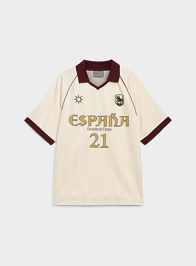 Le jersey de soccer multilogo