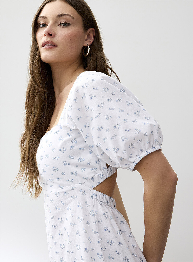 Ic&ocirc;ne Sky blue Touch of linen open-back tiered dress for women