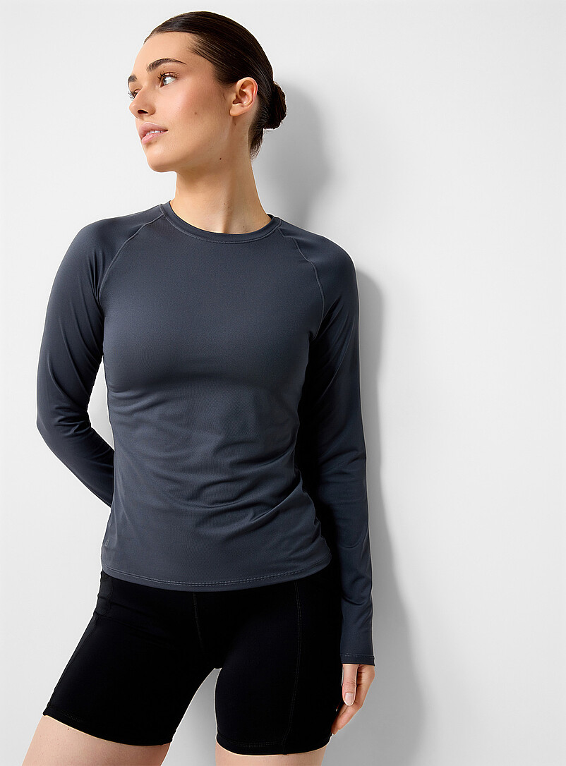 I.FIV5: Le t-shirt manches longues dos perfor&eacute; Noir pour femme