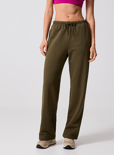 Le pantalon molletonn&eacute; jambe droite