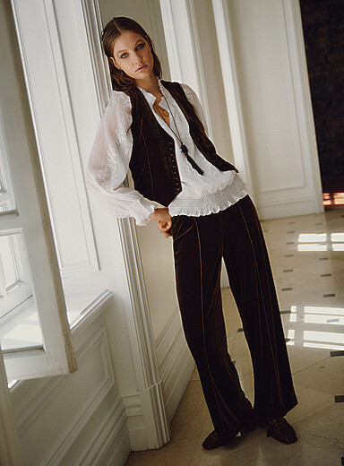 Pintuck wide-leg velvet pant