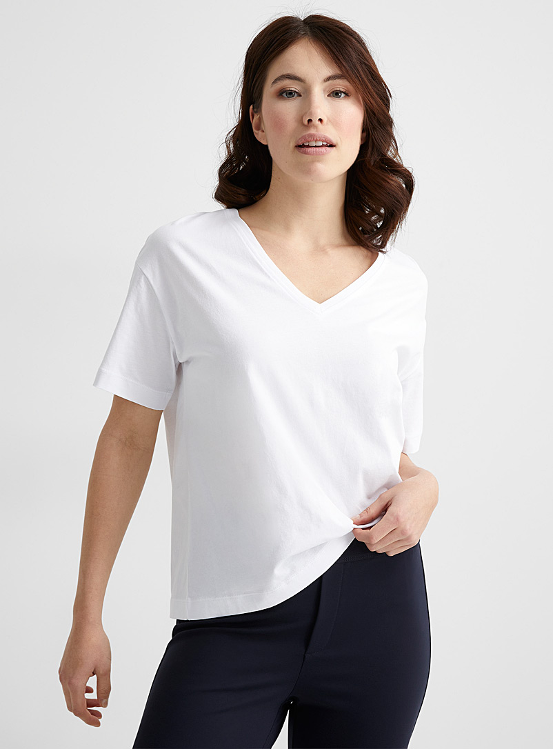 Contemporaine - Women's Organic Cotton V-Neck Boxy T-Shirt in White, Size Large