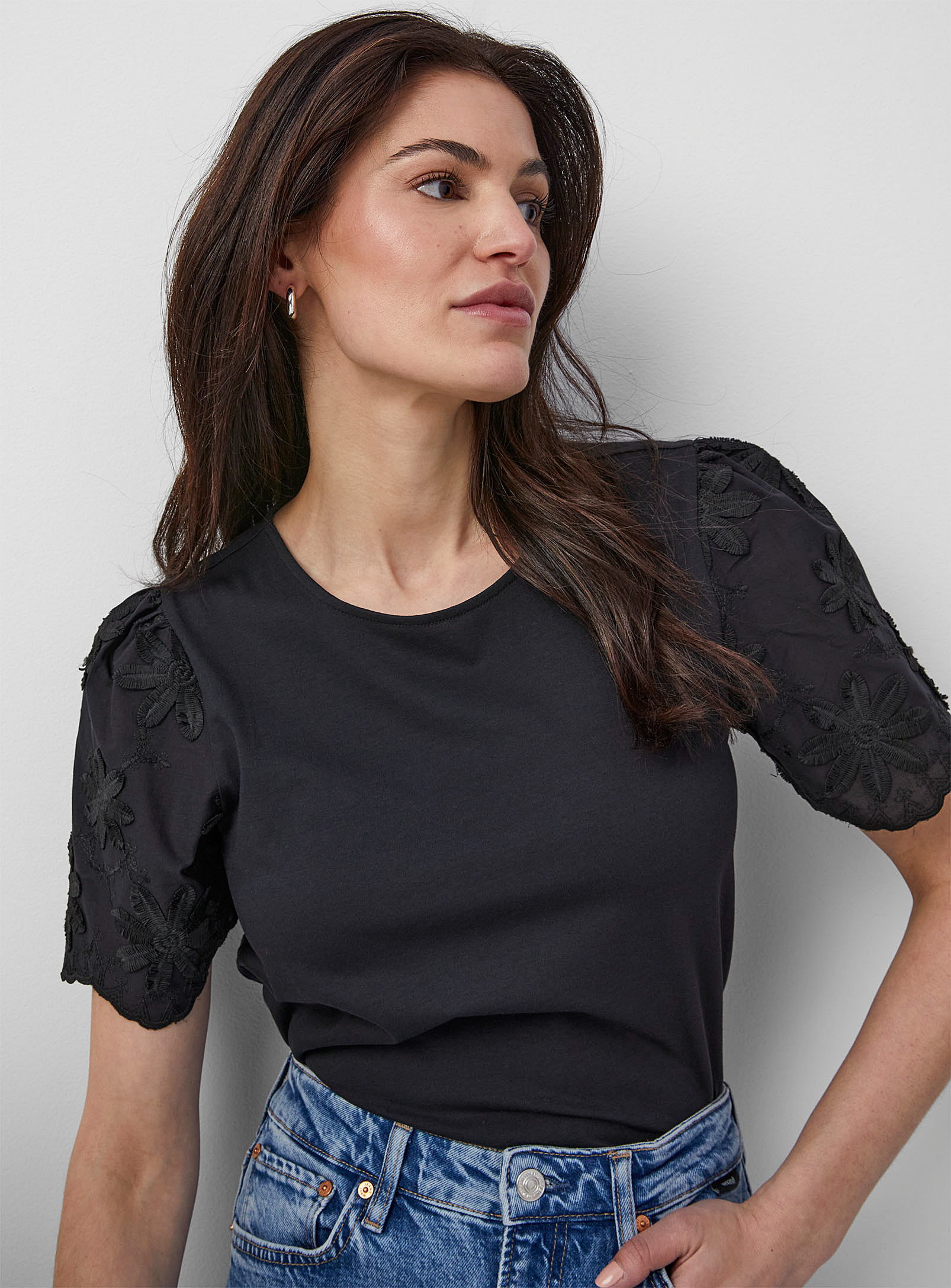 Contemporaine Floral Embroidered Sleeve T-shirt In Black