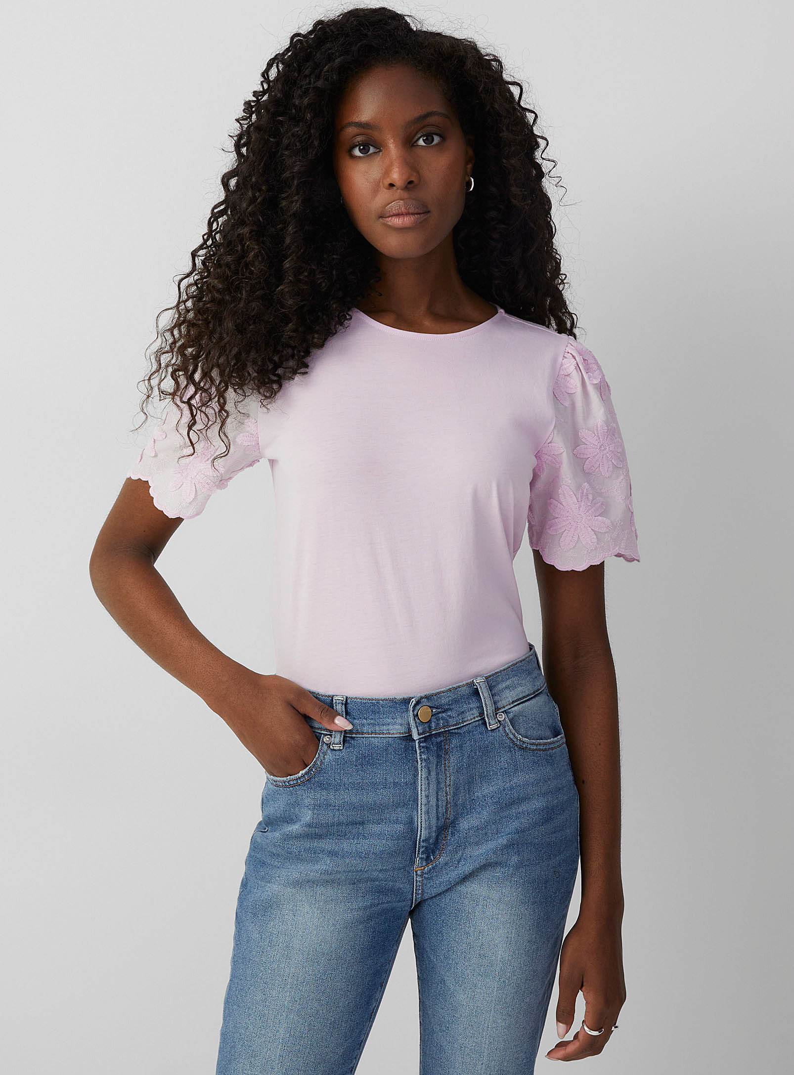Contemporaine Floral Embroidered Sleeve T-shirt In Lilacs
